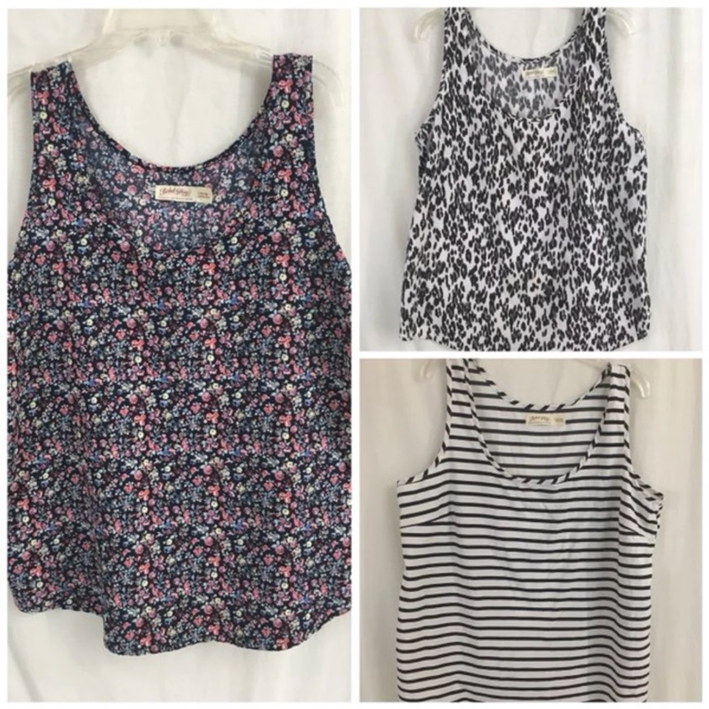 Lot of 3 NWOT tanks!